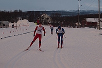 En kjent Tana skiløper til venstre. Govvat/foto: Charles Petterson